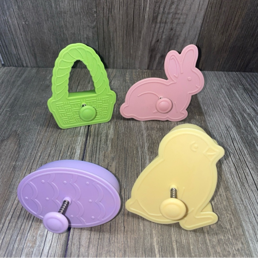 3” Easter Cookie/Pastry Cutters w/Plunger Bunny, Chick,  Egg & Basket Lot Of 4